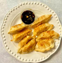 8. Pork Dumpling 水饺